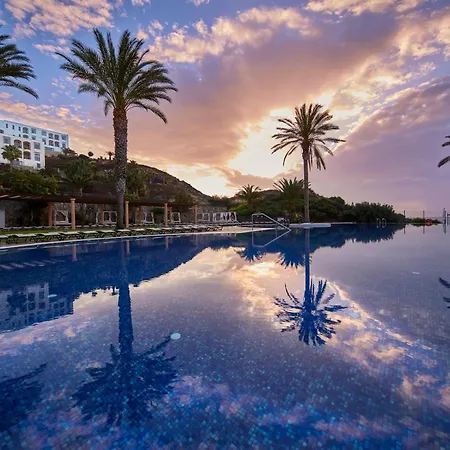 Otel Playitas - Sports